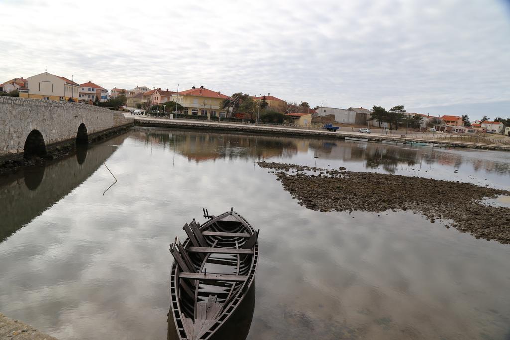Mk | Apartments Nin Vrsi Bagian luar foto